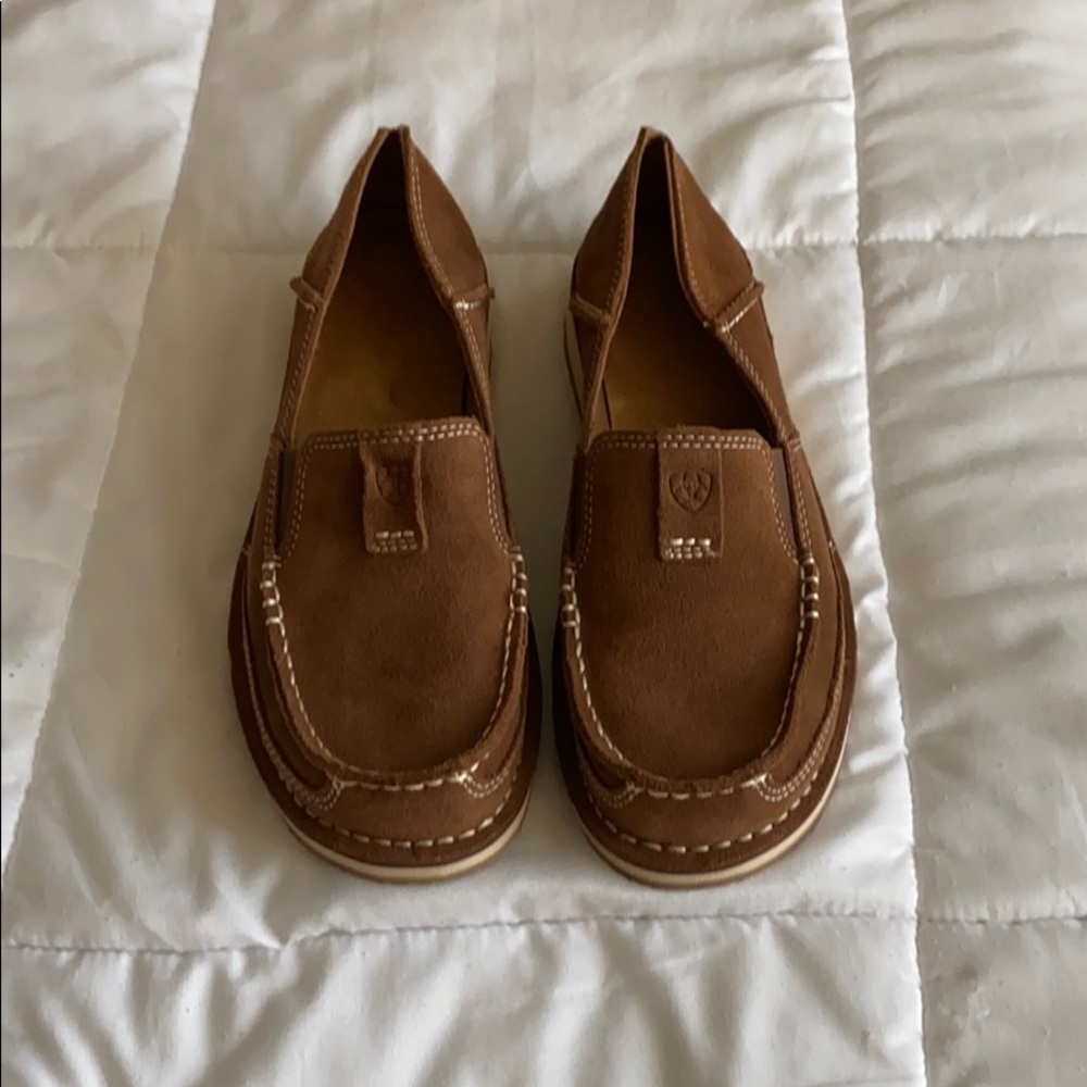 Ariat shoes